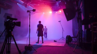 Casting figurant homme et femme de tout âge pour tournage publicité