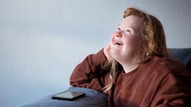 Casting homme et femme entre 20 et 25 ans avec syndrome de Down pour campagne publicitaire