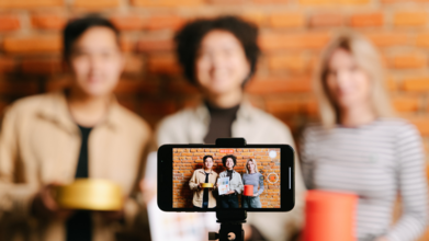 Casting comédien ou comédienne avec particularité physique pour tournage vidéo YouTube