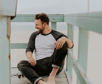 Recherche homme entre 25 et 30 ans,sportif et barbu pour court-métrage