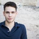 Mika nous raconte sa chasse aux castings dans le domaine du théâtre et du cinéma